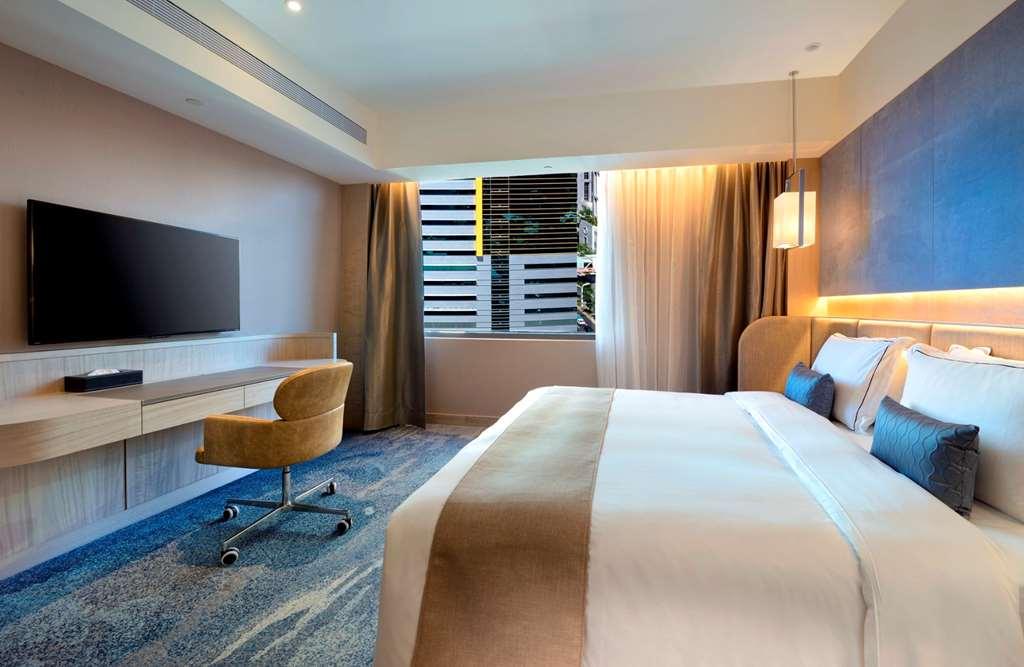 Khách sạn Caesar Park Banqiao 5*